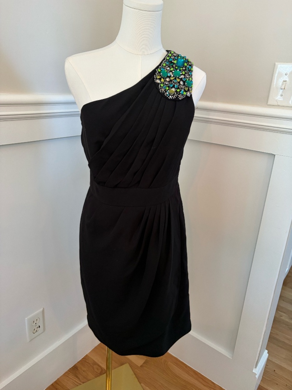 Adrianna Papell One Shoulder Black Cocktail Dress Jeweled Shoulder Size 6